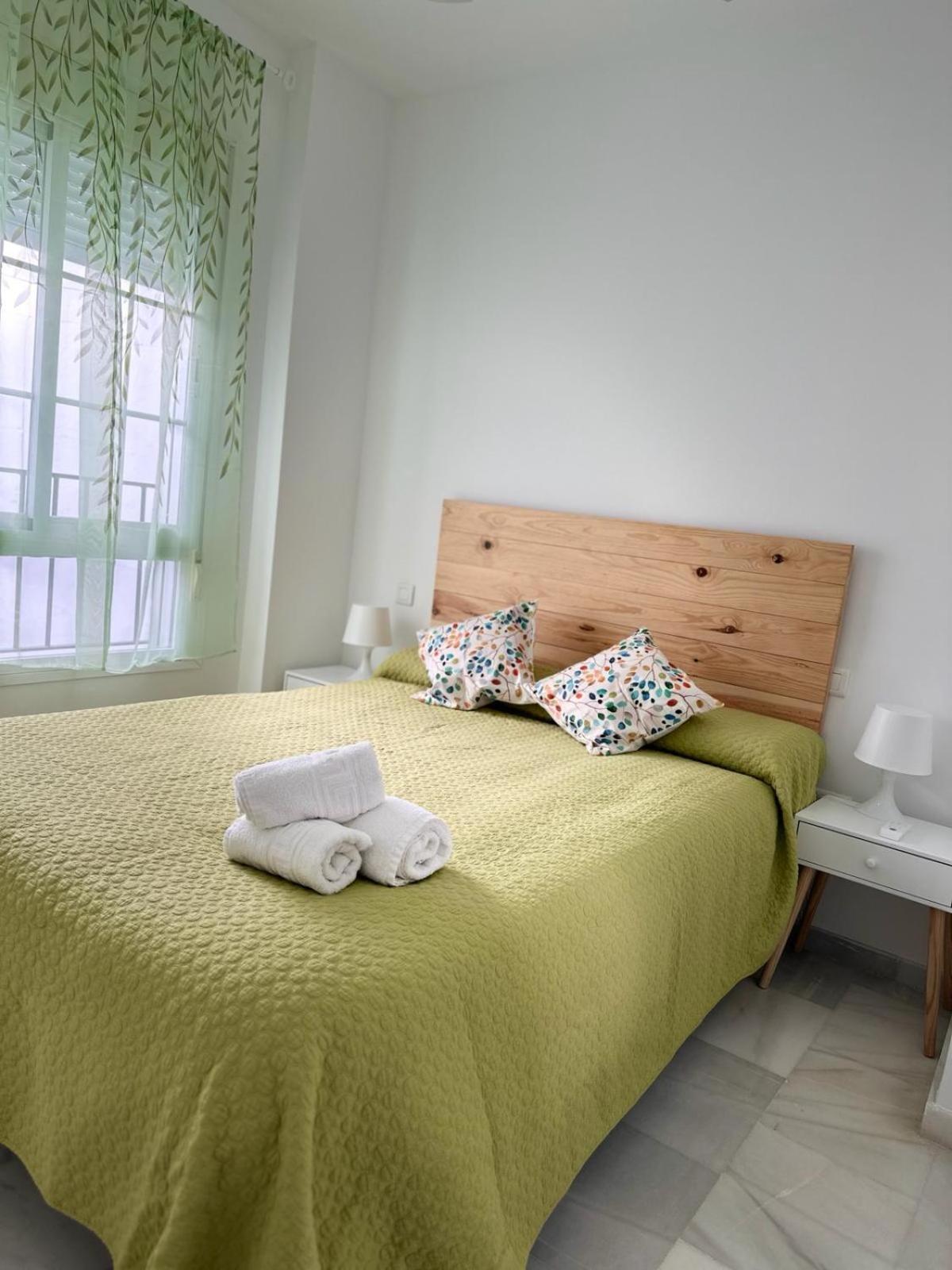 Apartamentos Don Diego La Carihuela Torremolinos Extérieur photo